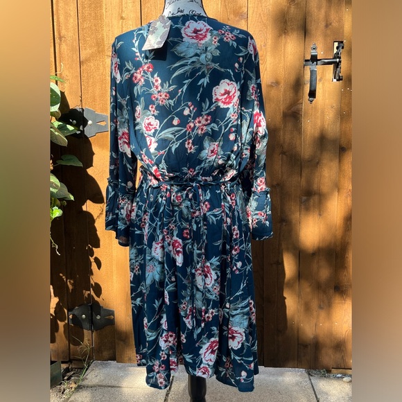 Band of Gypsies BOG Collective Casual Boho Mini Dress Blue Floral Size 2X NWT - Picture 2 of 7